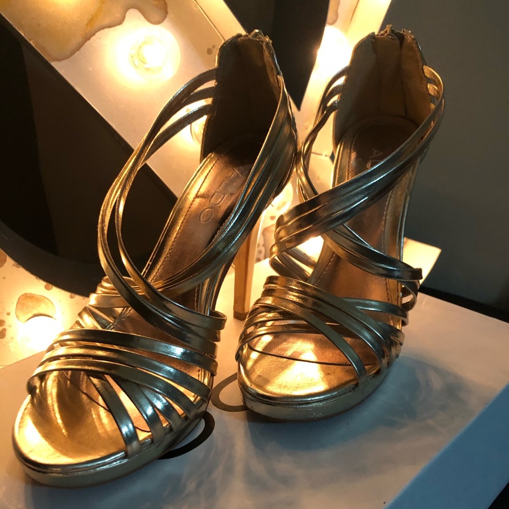 Aldo- Gold Metallic Strappy Heels- Size 7